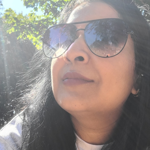 Meet your Posher, Nan - Picture 1 of 1